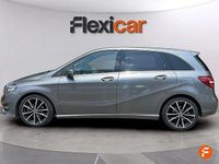 Usado Mercedes B200 136 CV (100 kW) 2018 Gris / plata Monovolumen