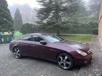 Usado Mercedes CLS500 388 CV (285 kW) 2008 Granate Coupe