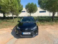 Usado Toyota Yaris 125 CV (91 kW) 2023 Negro Utilitario