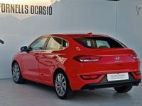 Usado Hyundai i30 120 CV (88 kW) 2018 Rojo
