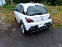 Usado Opel Adam Rocks 115 CV (84 kW) 2015 Blanco Utilitario