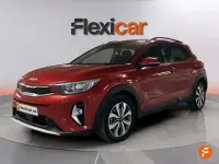 Usado Kia Stonic 100 CV (73 kW) 2022 Rojo SUV