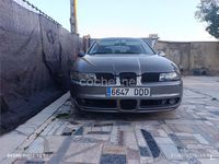 Usado Seat Leon Sport 105 CV (77 kW) 2004 Gris / plata Utilitario