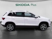 Usado Skoda Karoq Ambition 115 CV (84 kW) 2022 Blanco SUV