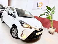 Usado Toyota Yaris Hybrid Active 100 CV (73 kW) 2020 Blanco Utilitario