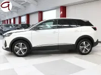 Usado Peugeot 3008 Allure 130 CV (95 kW) 2024 Blanco SUV