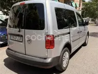 Usado VW Caddy Beach 102 CV (75 kW) 2015 Gris / plata Monovolumen