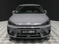 Usado Cupra Leon 150 CV (110 kW) 2024 Gris / plata Berlina