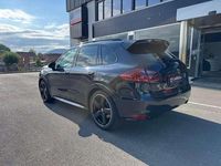 Usado Porsche Cayenne GTS 420 CV (308 kW) 2014 Negro SUV