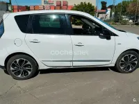 Usado Renault Scénic Bose Edition 130 CV (95 kW) 2014 Blanco Monovolumen