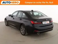 Usado BMW 330e Sport Line 252 CV (185 kW) 2019 Negro Berlina