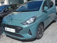 Usado Hyundai i10 84 CV (61 kW) 2024 Verde Utilitario