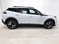 Usado Peugeot 2008 Allure 100 CV (73 kW) 2025 Blanco SUV