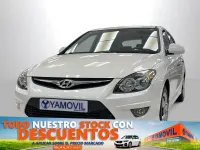 Usado Hyundai i30 Classic 109 CV (80 kW) 2011 Blanco Berlina