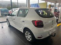 Usado Dacia Sandero Ambiance 73 CV (53 kW) 2018 Blanco Berlina