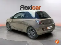 Usado Opel Adam Glam 100 CV (73 kW) 2017 Marrón Utilitario