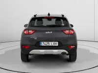 Usado Kia Stonic 120 CV (88 kW) 2021 Gris SUV