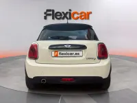Usado Mini Cooper D 116 CV (85 kW) 2018 Blanco Utilitario