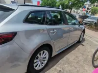 Usado Toyota Corolla Active 140 CV (102 kW) 2023 Gris Familiar
