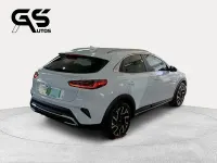 Usado Kia XCeed 100 CV (73 kW) 2024 Blanco SUV