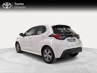 Usado Toyota Yaris Hybrid Active 116 CV (85 kW) 2025 Blanco Berlina