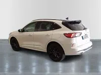 Usado Ford Kuga ST-Line X 225 CV (165 kW) 2022 Blanco platino (especial) SUV
