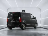 Usado Citroën Spacetourer Shine 179 HP (131 kW) 2017 Preto Monovolume
