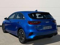 Usado Kia Ceed 101 CV (74 kW) 2025 Azul Utilitario