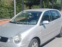 Usado VW Polo Trendline 75 CV (55 kW) 2004 Gris / plata Utilitario