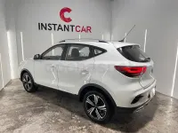 Usado MG ZS Luxury 111 CV (81 kW) 2022 Blanco SUV
