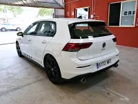 Usado VW Golf VIII GTI 245 CV (180 kW) 2021 Blanco Berlina