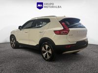 Usado Volvo XC40 Momentum 163 CV (119 kW) 2021 Blanco SUV