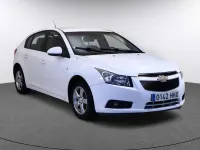 Usado Chevrolet Cruze LT 124 CV (91 kW) 2012 Blanco Utilitario