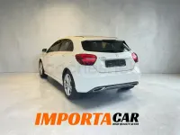 Usado Mercedes A180 Urban 109 CV (80 kW) 2016 Blanco Berlina