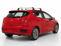Usado Kia Ceed 100 CV (73 kW) 2016 Granate Utilitario