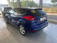 Usado Ford Focus Titanium 125 CV (91 kW) 2016 Azul Berlina