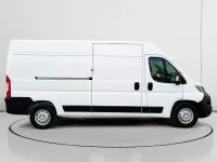 Usado Citroën Jumper 140 CV (102 kW) 2023 Blanco Monovolumen