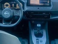 Usado Nissan Qashqai 190 CV (139 kW) 2025 Katana grey black metalizado SUV