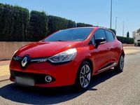 Usado Renault Clio IV Dynamique 90 CV (66 kW) 2014 Rojo Berlina