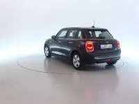 Usado Mini ONE 102 CV (75 kW) 2020 Negro Utilitario