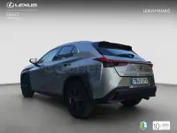Usado Lexus UX Business Edition 184 CV (135 kW) 2021 Gris / plata SUV