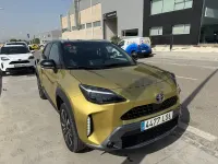 Usado Toyota Yaris Cross 116 CV (85 kW) 2021 Amarillo SUV