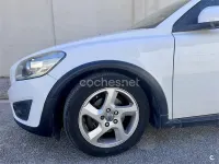 Usado Volvo C30 Momentum 109 CV (80 kW) 2011 Blanco Utilitario