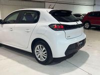 Usado Peugeot 208 Active 100 CV (73 kW) 2021 Blanco Utilitario