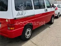 Usado VW Caravelle Trendline 102 CV (75 kW) 2013 Rojo Van