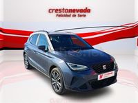 Usado Seat Arona Style 110 CV (80 kW) 2023 Gris / plata SUV