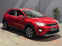 Usado Kia Stonic 120 CV (88 kW) 2019 Rojo SUV