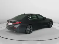 Usado BMW 530e Comfort Edition 292 CV (214 kW) 2023 Negro Berlina