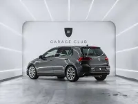Usado VW Golf VII Advance 125 CV (91 kW) 2017 Gris Berlina