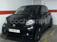 Usado Smart ForFour 90 CV (66 kW) 2017 Negro Utilitario